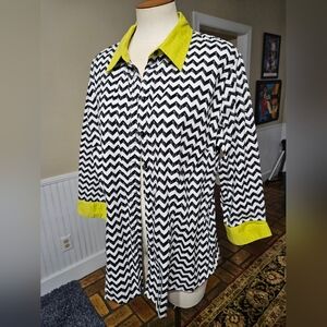 Zac And Rachel Zigzag Button Up Shirt XL